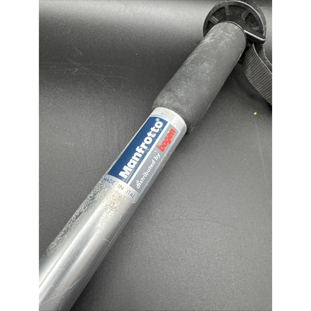Bogen / Manfrotto Model: 3016 Monopod Professional Camera Support 23